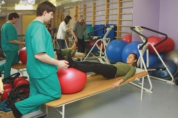 Оборудование для лечебной физкультуры: как главврачу организовать работу кабинета ЛФК в 2021 году